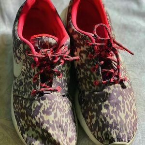 Nike Women’s Roshe